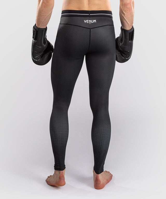 Mallas de compresión Venum Stealth – Negro/Blanco