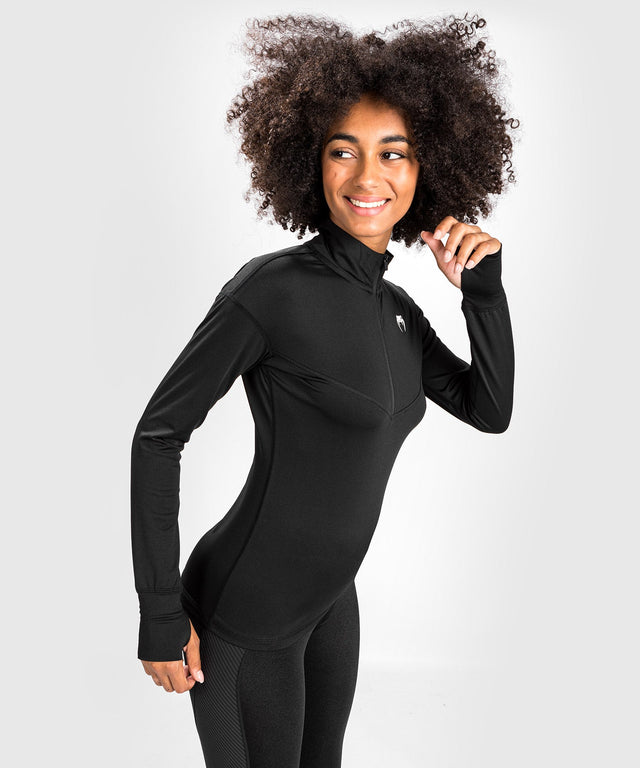 Venum Long Sleeves Essential – Schwarz