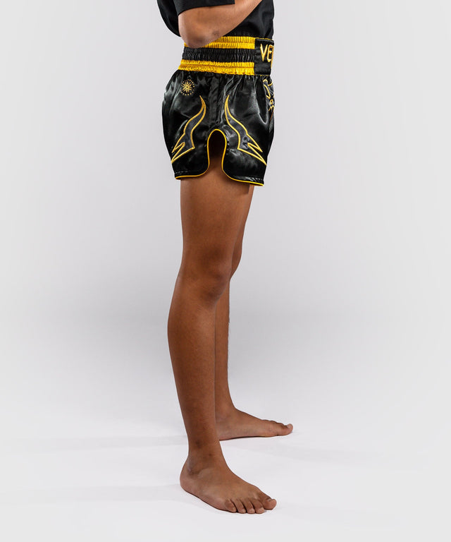Calções de Muay Thai Venum Bangkok Fury Criança – Preto/Ouro