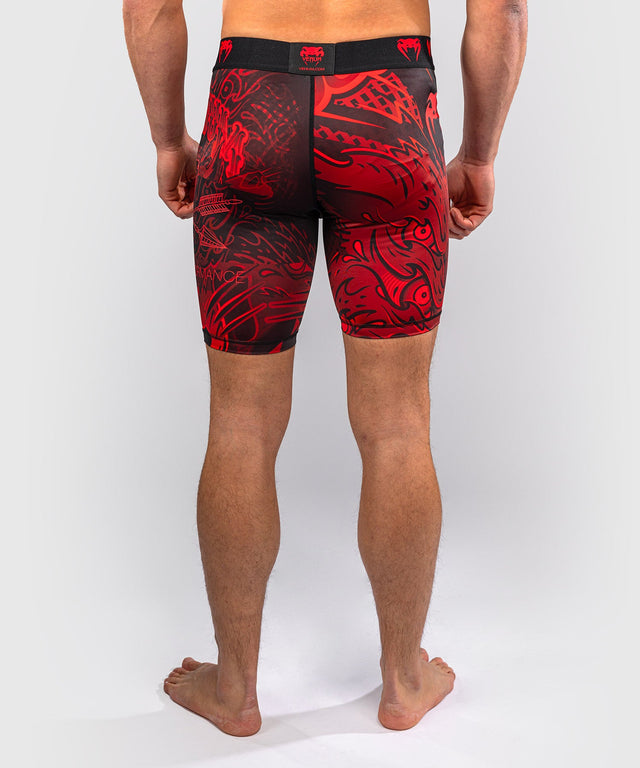 Venum Kompressionsshorts Wolf Atak – Schwarz/Rot