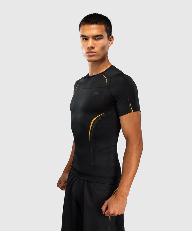 Rashguard Venum G-Core Manches Courtes – Noir/Or