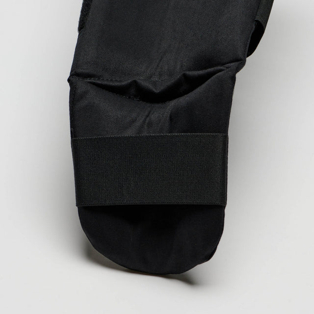 Leone Kickboxing Shin Guards Basic - Black