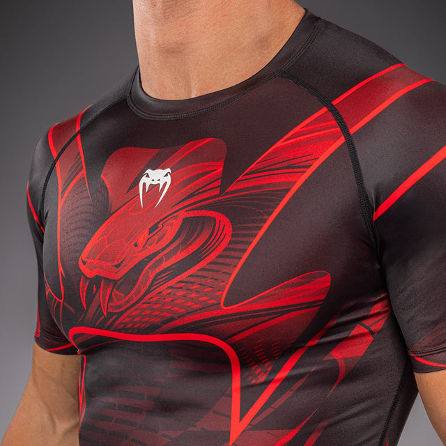 Venum Rashguard Crimson Viper 2.0 Korte Mouwen - Zwart/Rood