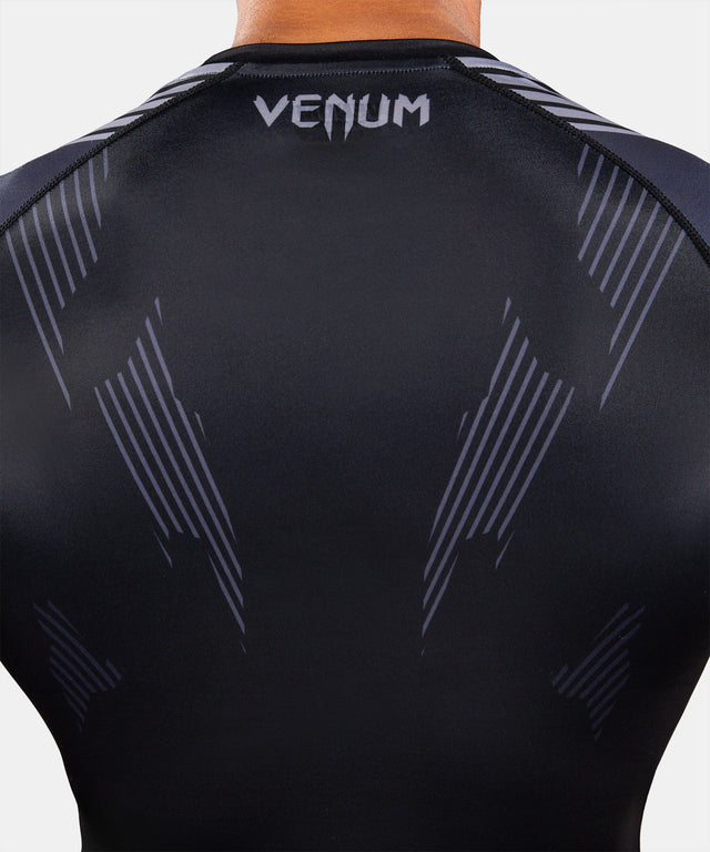 Venum Rashguard No-Gi 6.0 Short Sleeves – Black/Grey