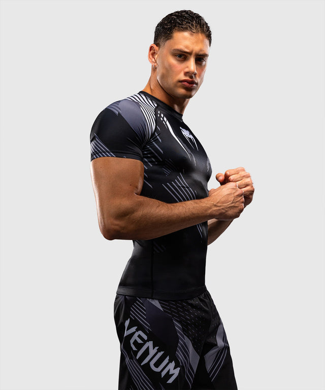 Rashguard Venum No-Gi 6.0 Maniche Corte – Nero/Bianco