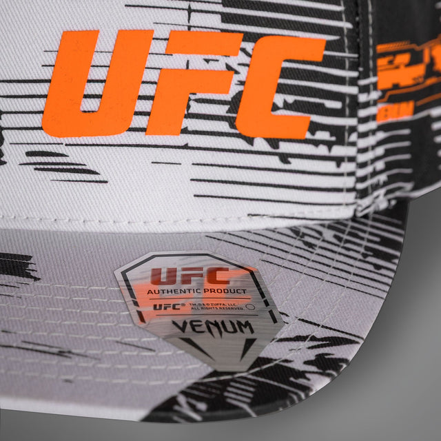 Venum UFC Zenith Cap – Weiß
