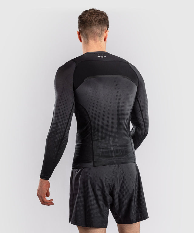 Venum Rashguard Stealth Lange Mouwen - Zwart/Wit