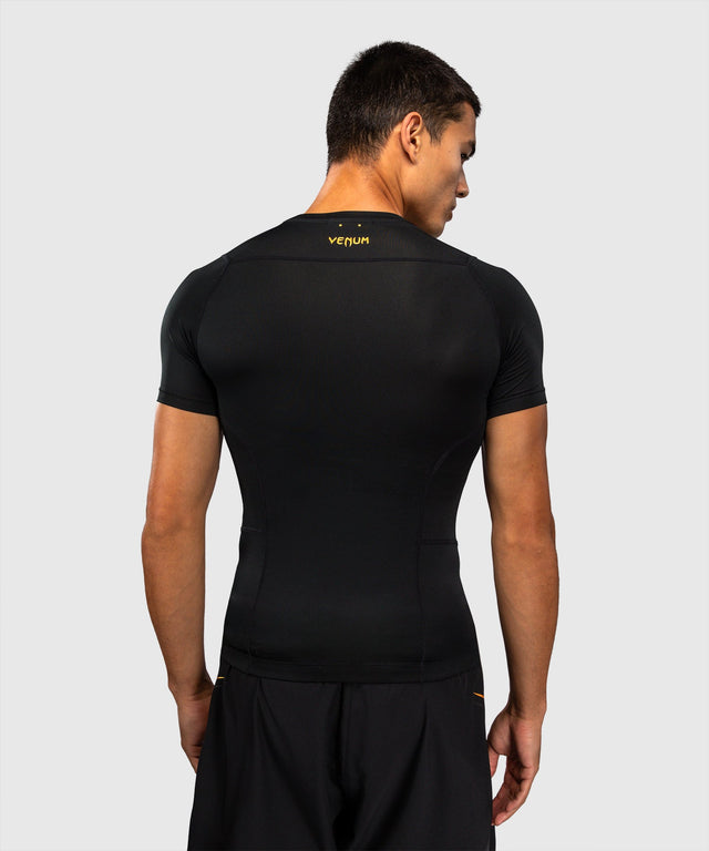 Rashguard Venum G-Core Manches Courtes – Noir/Or