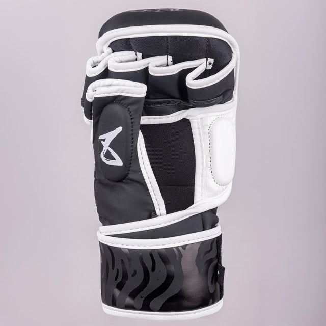 8 WEAPONS MMA gloves Sak Yant Big Tiger – Black