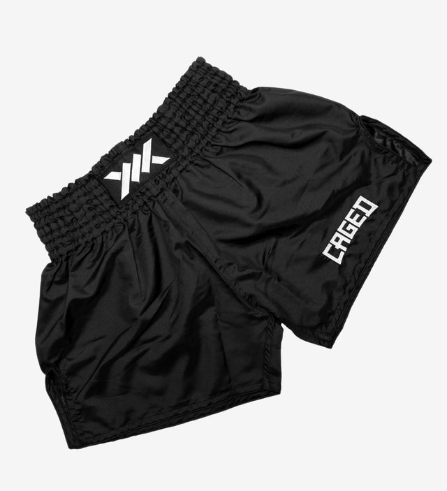Caged Muay-Thai-Shorts Classic – Schwarz/Weiß