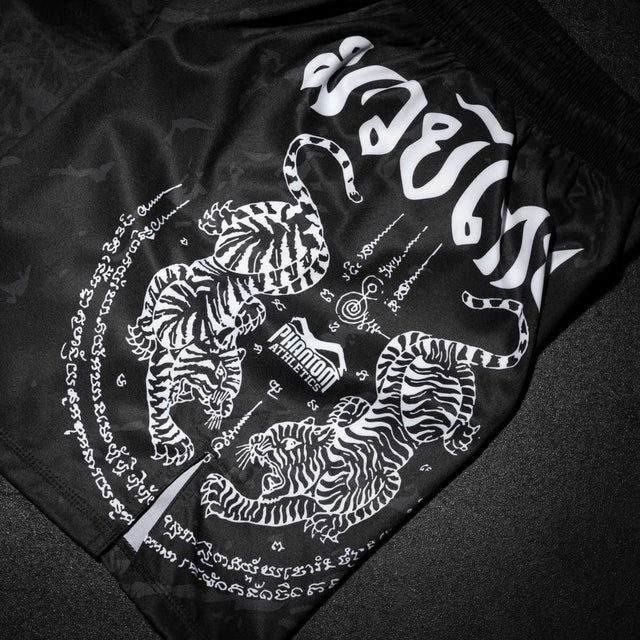 Pantalones de Muay Thai Phantom Athletics EVO – Negro