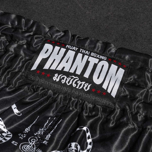 Shorts de Muay Thai Phantom Athletics Sak Yant – Noir