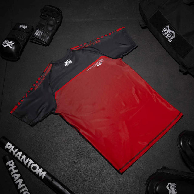 Rashguard Phantom Athletics EVO Apex Maniche Corte – Rosso