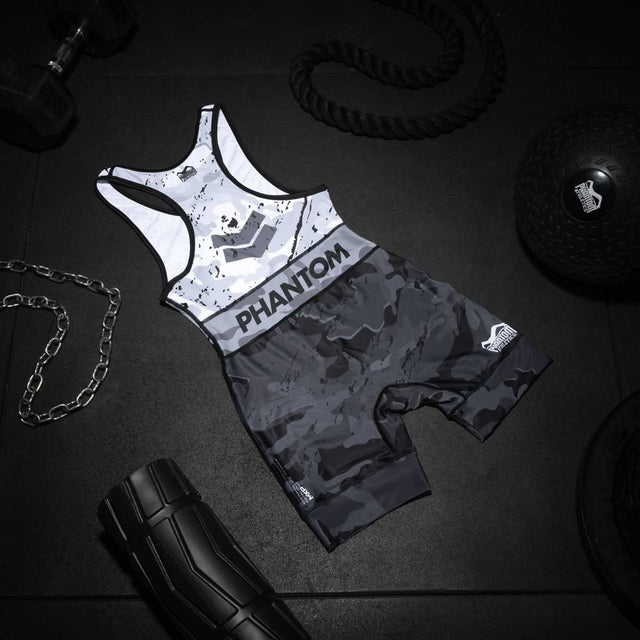 Camiseta de lucha Phantom Athletics Delta – Blanco/Gris/Negro