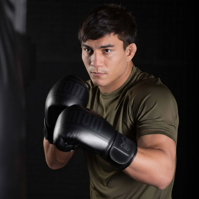 Phantom Athletics Boxing gloves MT-Pro – Black