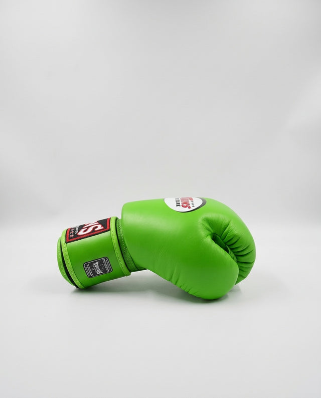 Guantes de boxeo Twins BGVL3 – Verde lima