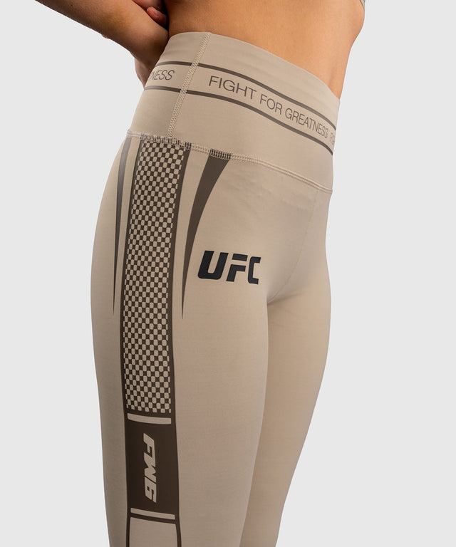 Shorts de compression Venum UFC Unity Femme – Sable