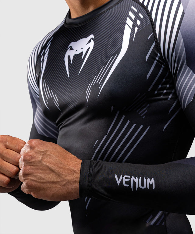 Venum Rashguard No-Gi 6.0 Long Sleeves – Black/White