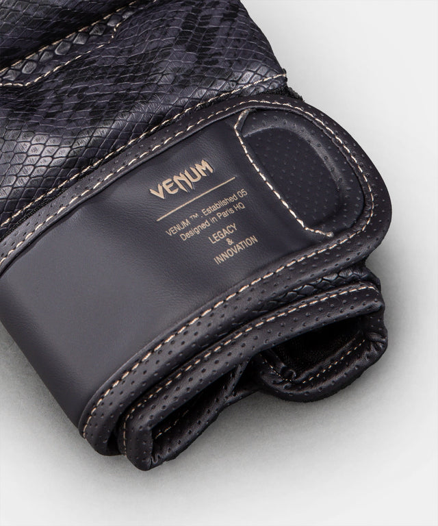 Gants de MMA Venum Impact Evo Scales – Violet foncé