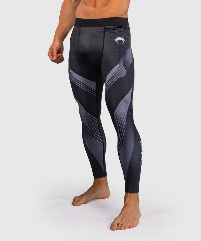 Shorts de compression Venum No-Gi 6.0 – Noir/Blanc