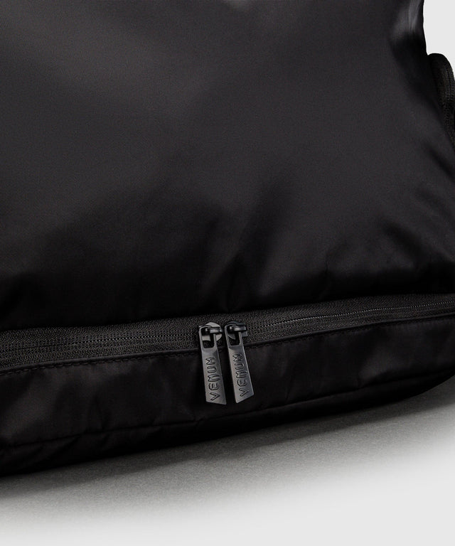 Borsa sportiva Venum Essential – Nero