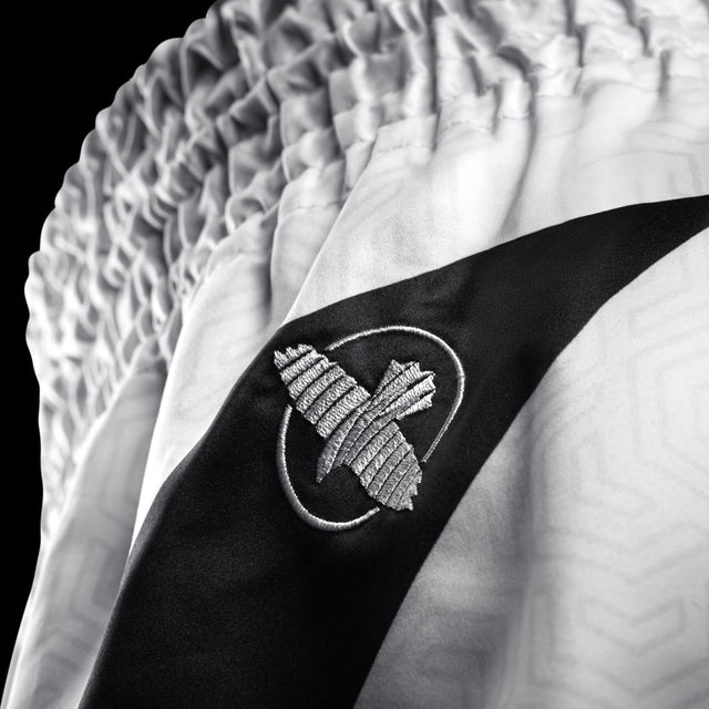 Pantaloncini Muay Thai Hayabusa Core – Bianco