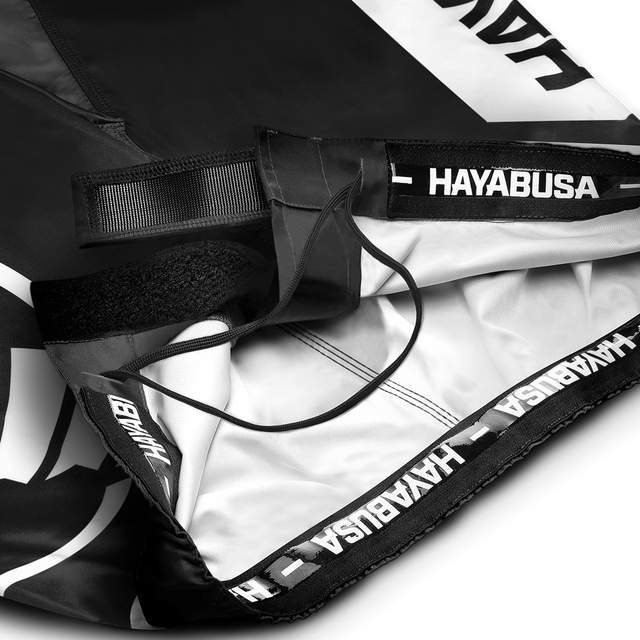 Hayabusa MMA-Shorts Icon Lang – Schwarz/Weiß