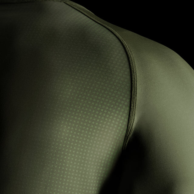 Rashguard Hayabusa Core Manga Larga – Verde Oscuro