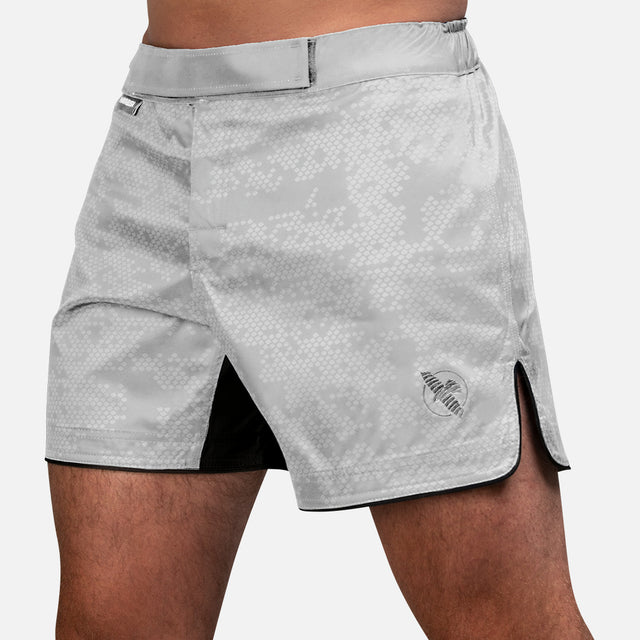Hayabusa MMA-Shorts Hex Mid-Thigh – Weiß