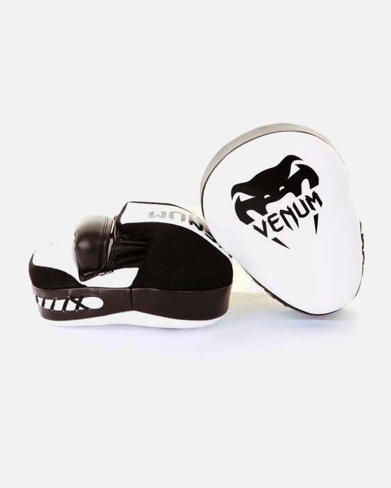 Manoplas de boxeo Venum Cellular 2.0 – Blanco/Negro