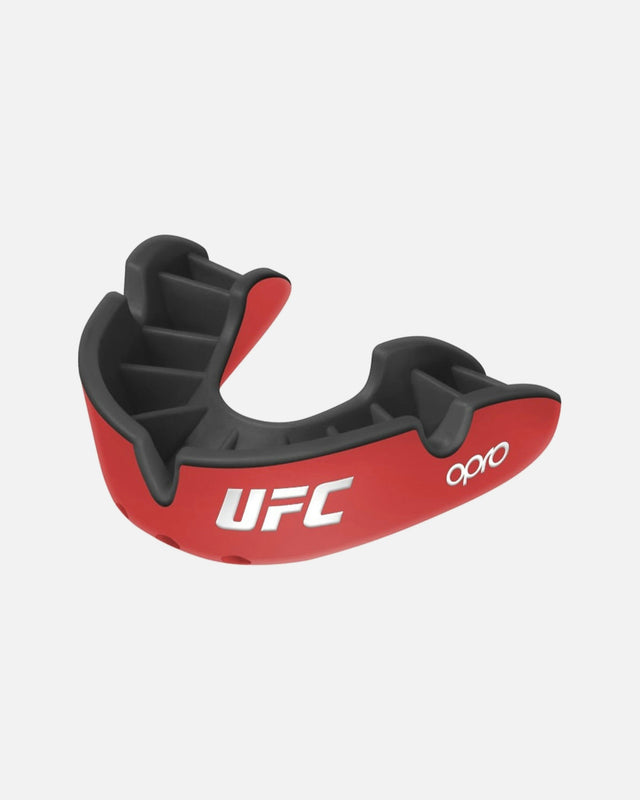 Paradenti OPRO UFC Silver – Rosso/Nero
