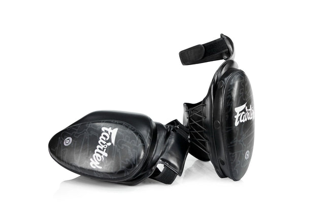 Fairtex Bovenbeen beschermers TPB - Zwart