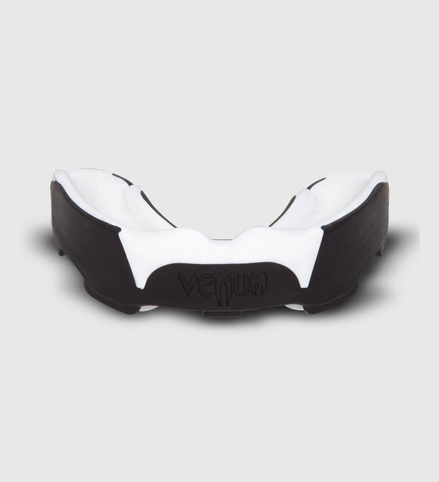 Paradenti Venum Predator – Nero/Bianco