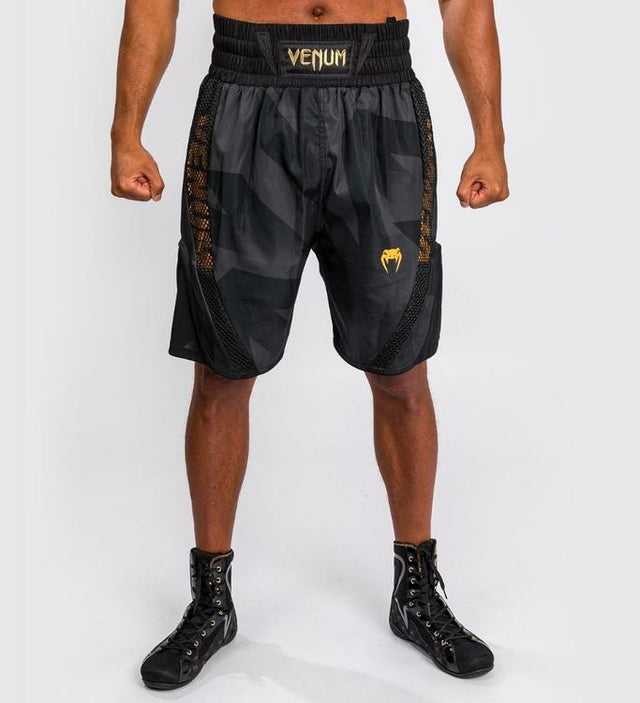 Venum Boxhosen Razor – Schwarz/Gold – Shorts