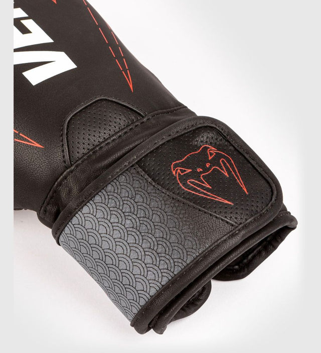 Gants de boxe Venum Okinawa 3.0 – Noir/Gris/Rouge