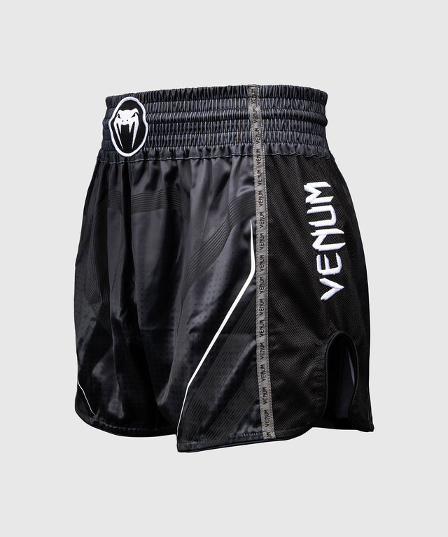 Venum Muay-Thai-Shorts Stealth – Schwarz/Weiß