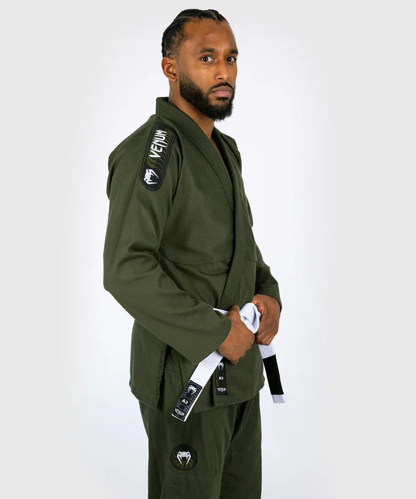 Kimono de JJB Gi 'First' - Kaki avec ceinture blanche