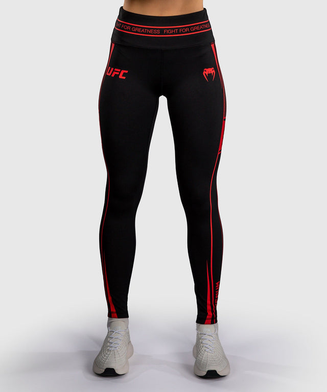 Pantaloncini a compressione Venum UFC Donna – Nero