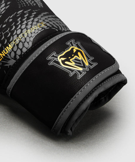 Guantoni da boxe Venum Matupa – Nero/Grigio/Oro - dettaglio
