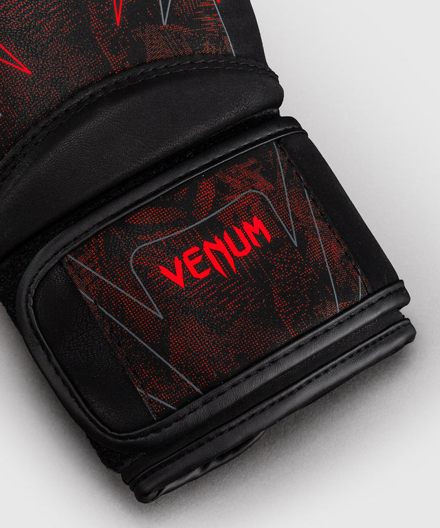 Guantoni da boxe Venum Impact Amazonia Reborn – Nero/Rosso