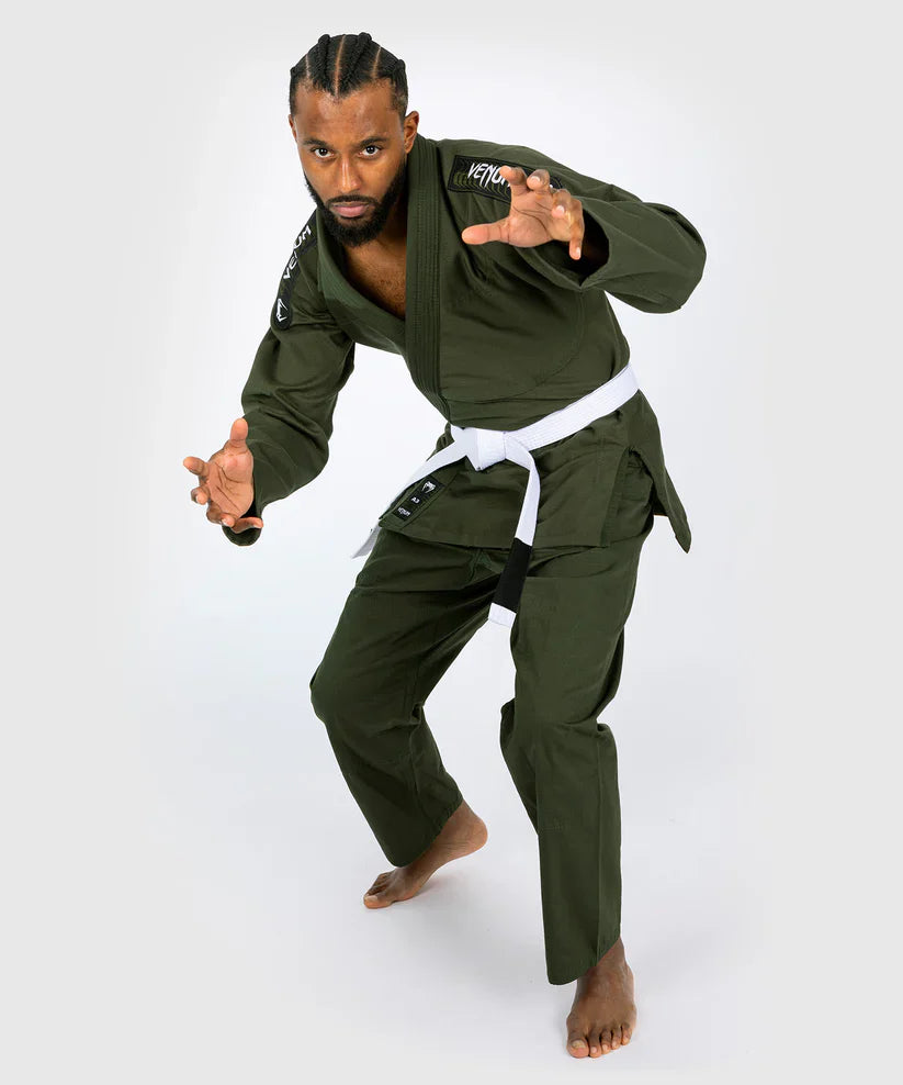 Kimono de JJB Gi 'First' - Kaki avec ceinture blanche