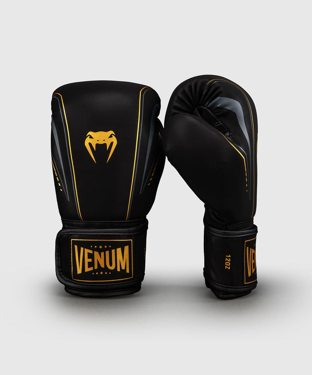 Guantes de boxeo Venum Streamline – Negro/Oro