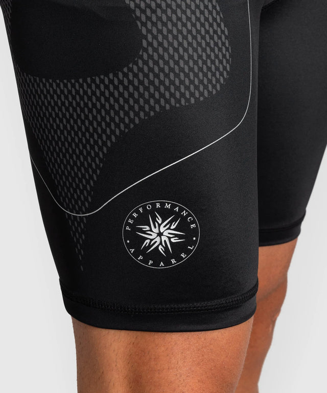 Pantaloni scurți de compresie Venum Nexus – Negru