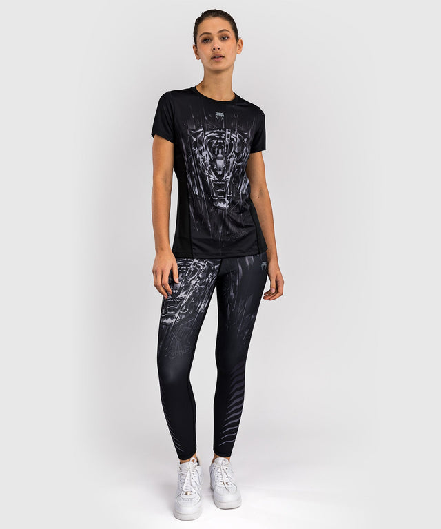 T-shirt Venum Tiger Dry Tech da donna – Nero/Argento