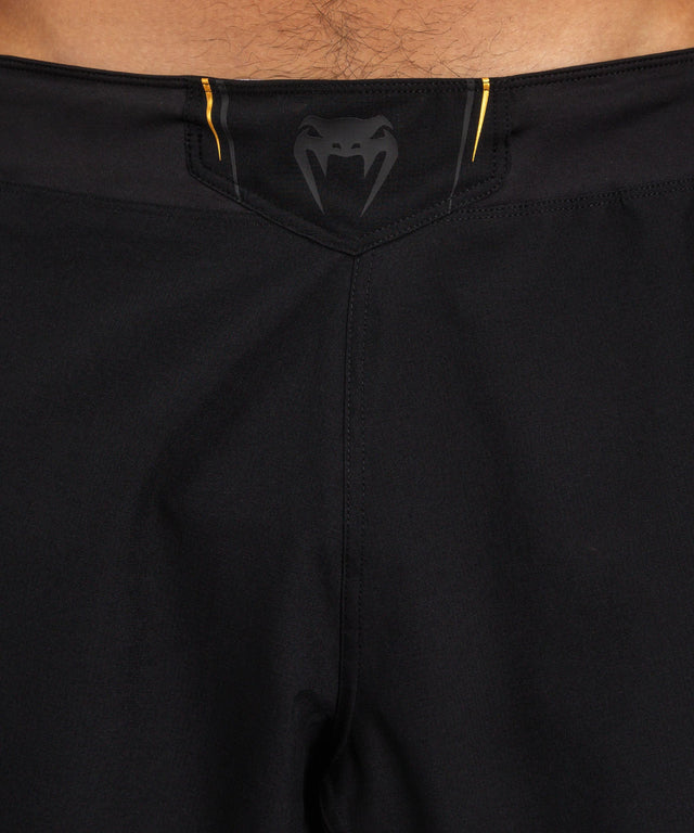 Shorts de MMA Venum G-Core – Noir/Or