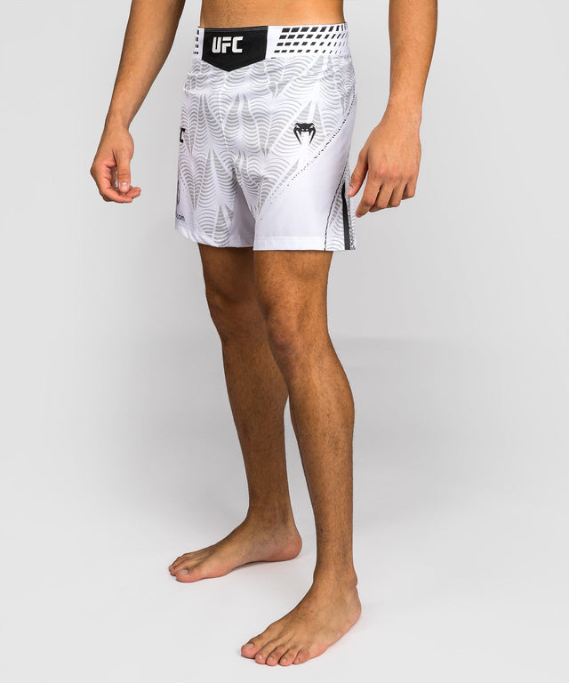 Shorts de MMA Venum UFC Zenith – Blanc