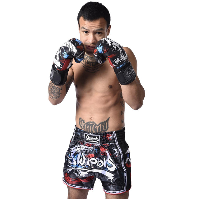 8 WEAPONS Muay-Thai-Shorts Cut Like A Blade 2.0 – Schwarz