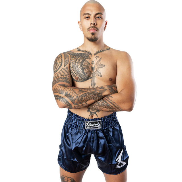 8 WEAPONS Muay Thai Shorts Strike - Donkerblauw/Wit