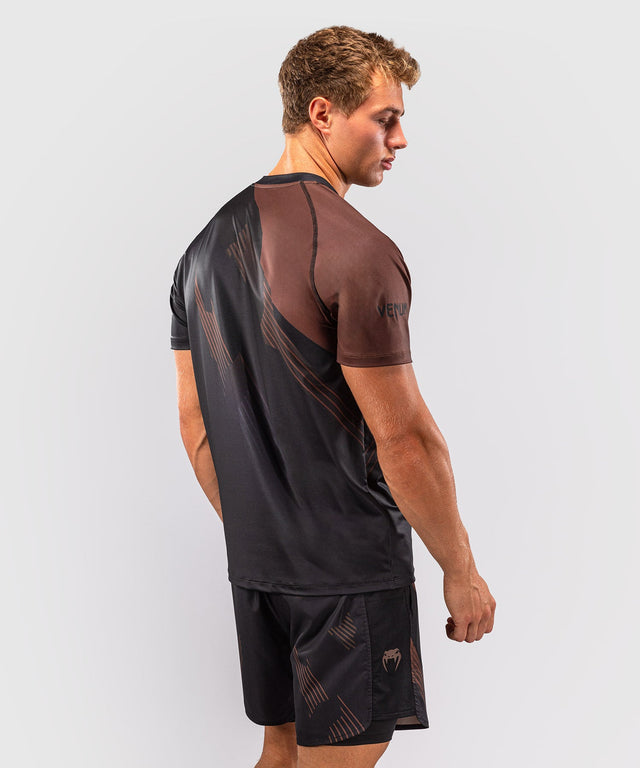 Camiseta Venum No-Gi 6.0 – Negro/Marrón
