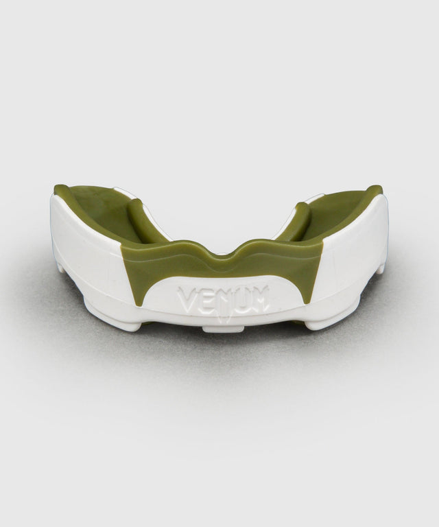 Protector bucal Venum Predator – Blanco/Caqui